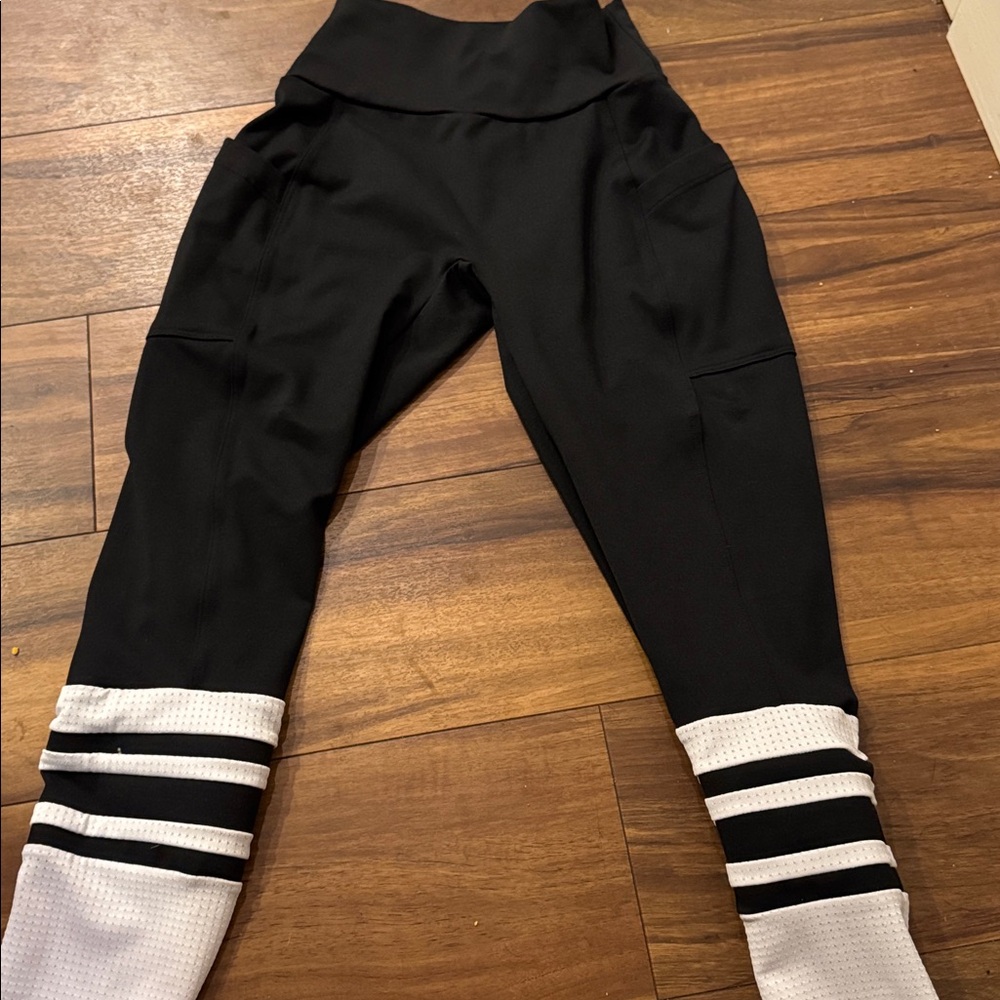 Bombshell Sportswear Black Leggings